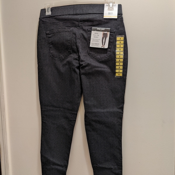 Jeans - Picture 5 of 5